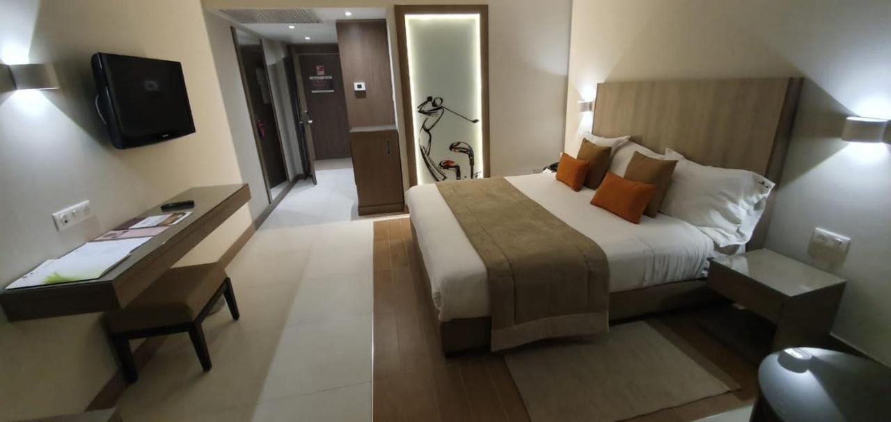 Hotel Golf Royal 3*